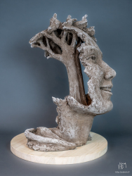 Face au vent - Terre cuite - 59 x 38 x 43 cm
