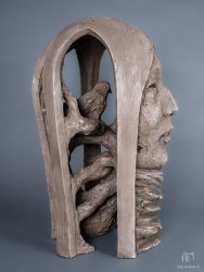 Corneille - Terre cuite - 56 x 36 x 32 cm